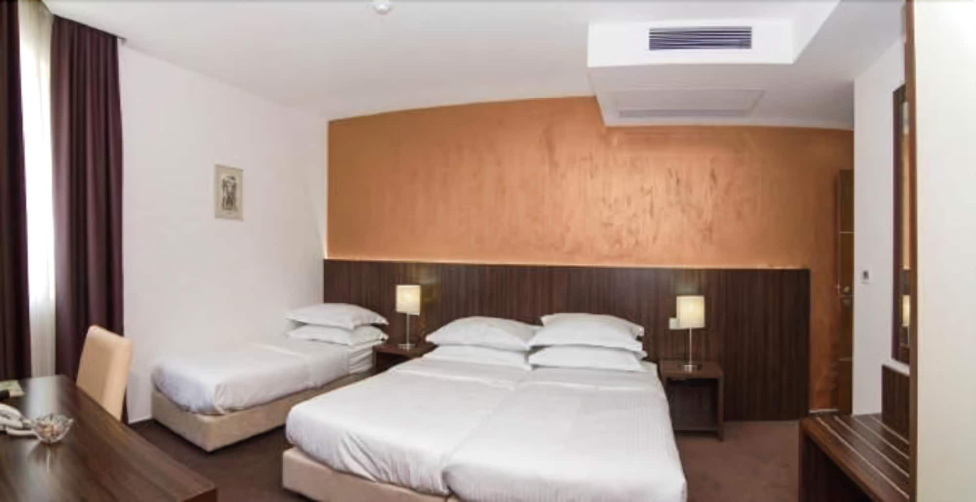 Hotel Marconi Međugorje Zewnętrze zdjęcie